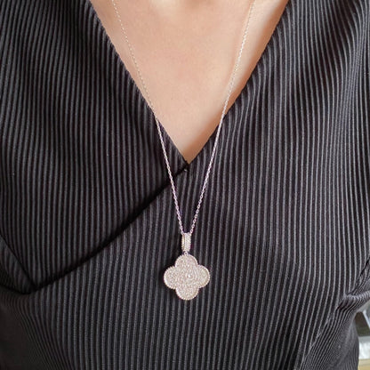 ¡®Moco¡¯CLOVER 25MM LARGE PEDANT DIAMOND PAVED LONG NECKLACE
