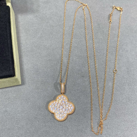 ¡®Moco¡¯CLOVER 25MM LARGE PEDANT DIAMOND PAVED LONG NECKLACE