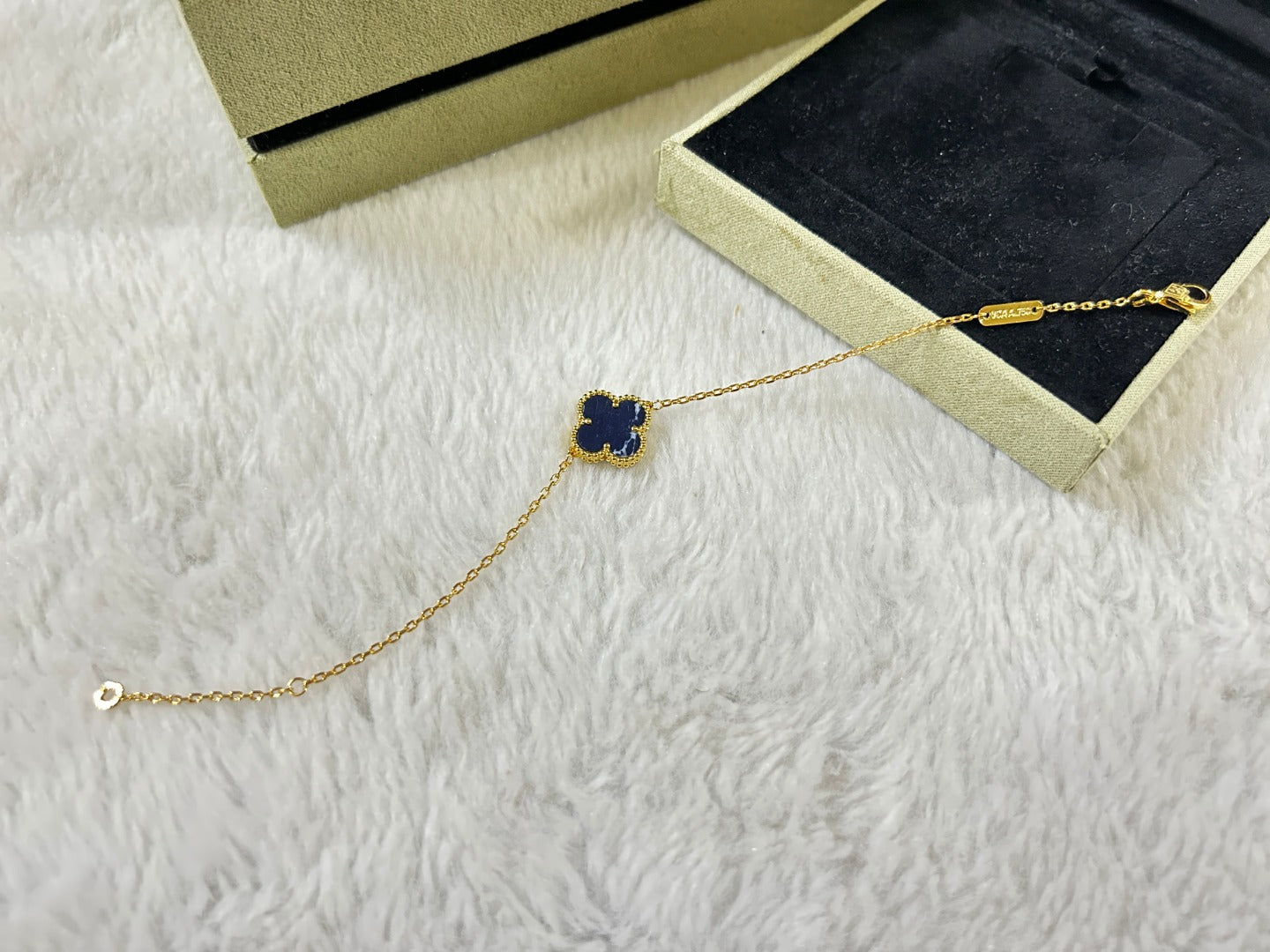 ¡®Moco¡¯CLOVER 1 MOTIF PIETERSITE BRACELET