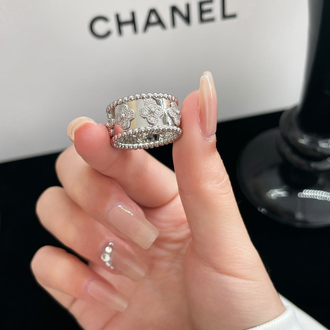 ¡®Moco¡¯PERLEE DIAMOND LARGE RING