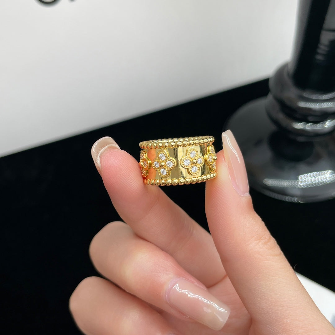 ¡®Moco¡¯PERLEE DIAMOND LARGE RING