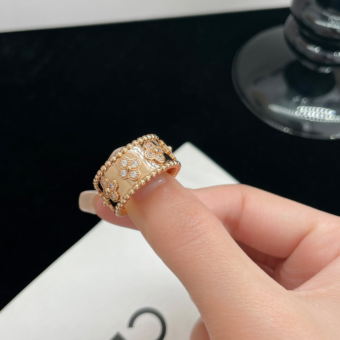 ¡®Moco¡¯PERLEE DIAMOND LARGE RING