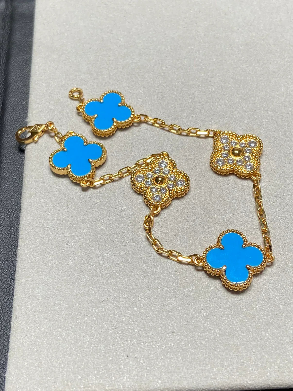 [Moco]New CLOVER 5 MOTIF BLUE AGATE BRACELET COLLECTION