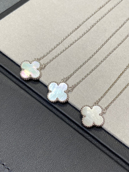 ¡®Moco¡¯CLOVER MEDIUM SILVER WHITE MOP NECKLACE