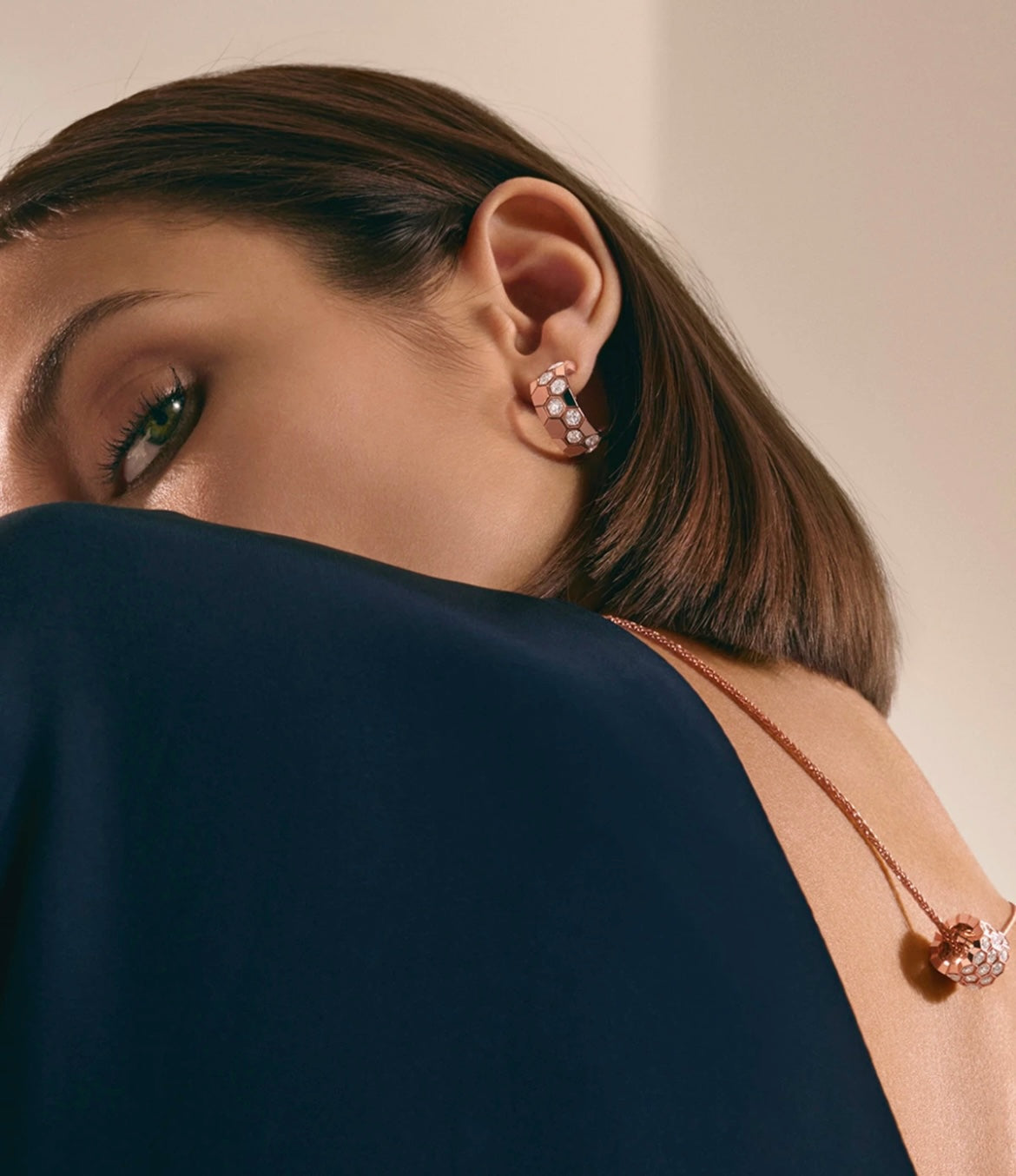 ¡®Moco¡¯BEE LOVE DIAMOND HOOP EARRINGS