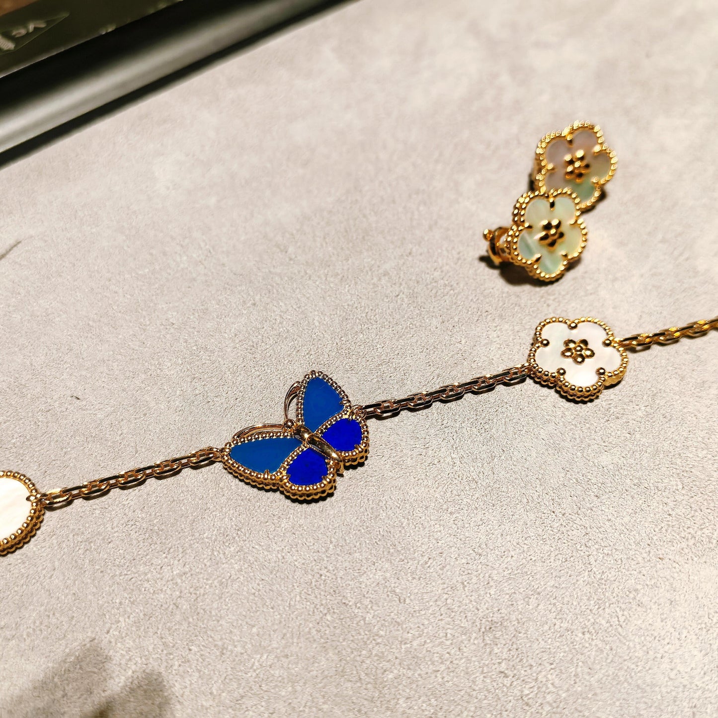 [Moco] 2026 NEW SPRING LUCKY 5 MOTIF BRACELET