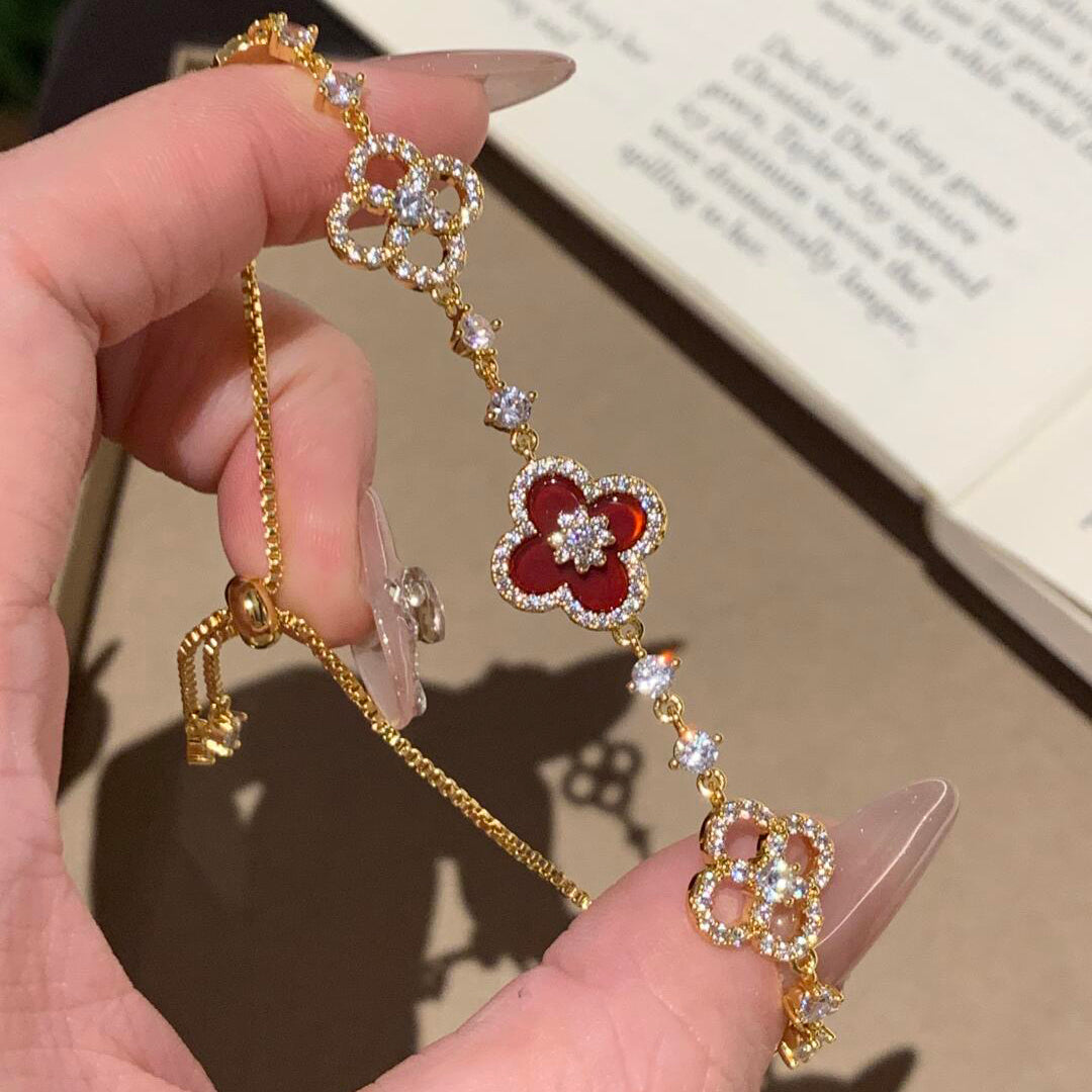 ¡®Moco¡¯CLOVER 5 MOTIF PINK BLUE RED WHITE BRACELET