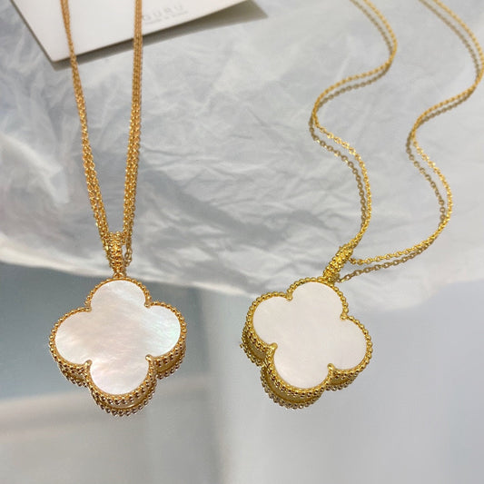 ¡®Moco¡¯CLOVER 25MM MOP LARGE PENDANT NECKLACE