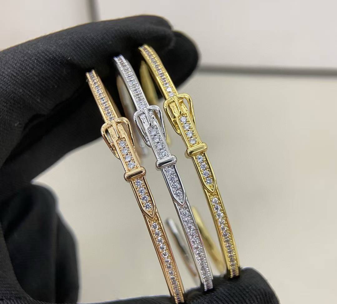 [Moco] DIAMOND-ENCRUSTED BRACELET THREE COLORS