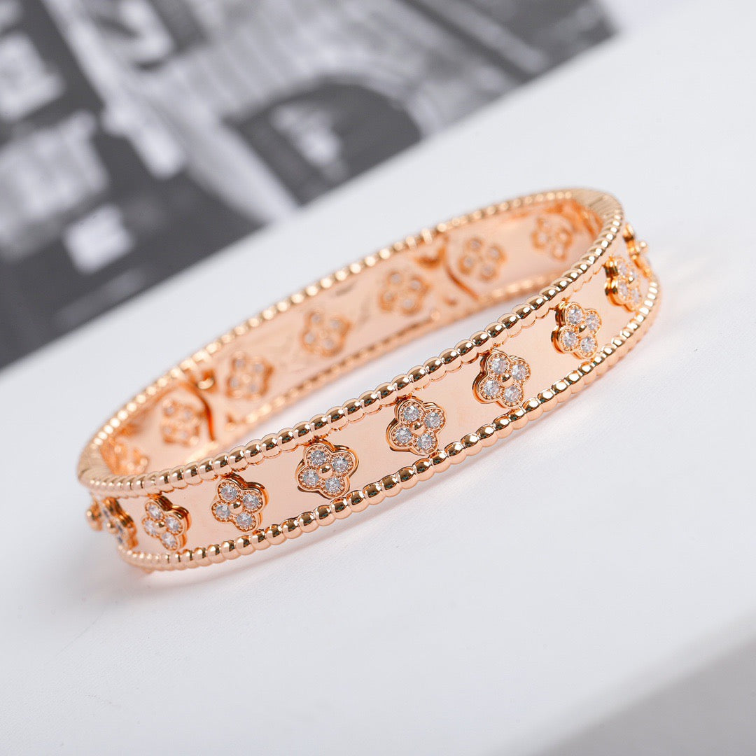 ¡®Moco¡¯CLOVER BRACELET 8MM DIAMONDS