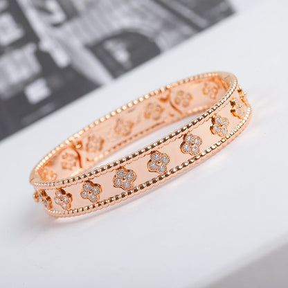 ¡®Moco¡¯CLOVER BRACELET 8MM DIAMONDS