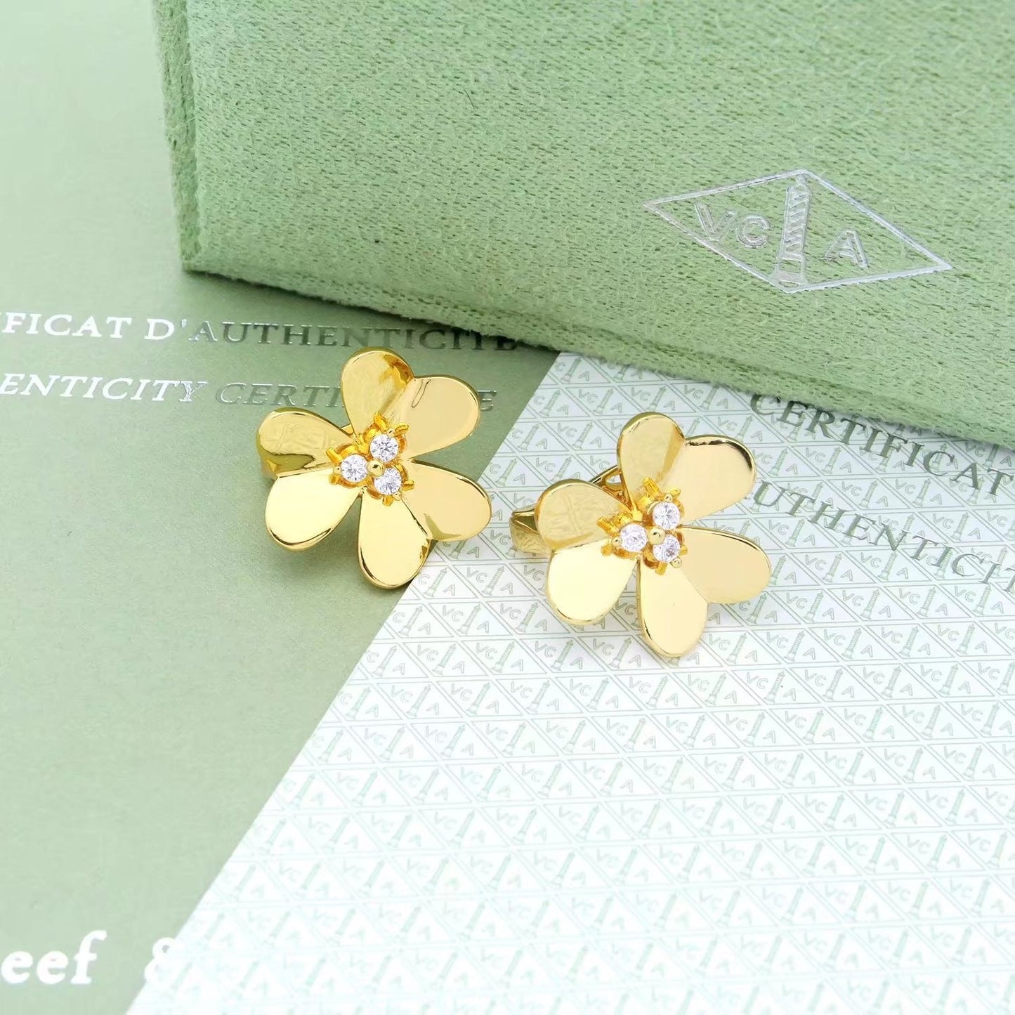 ¡®Moco¡¯FRIVOLE EARRINGS- LARGE MODEL