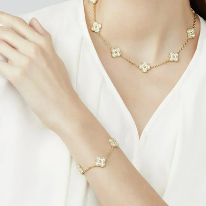 [Moco] New  CLOVER 5 MOTIF FULL DIAMOND BRACELET COLLECTION