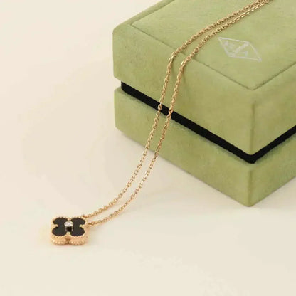 ¡®Moco¡¯CLOVER 15MM DIAMOND ONYX NECKLACE
