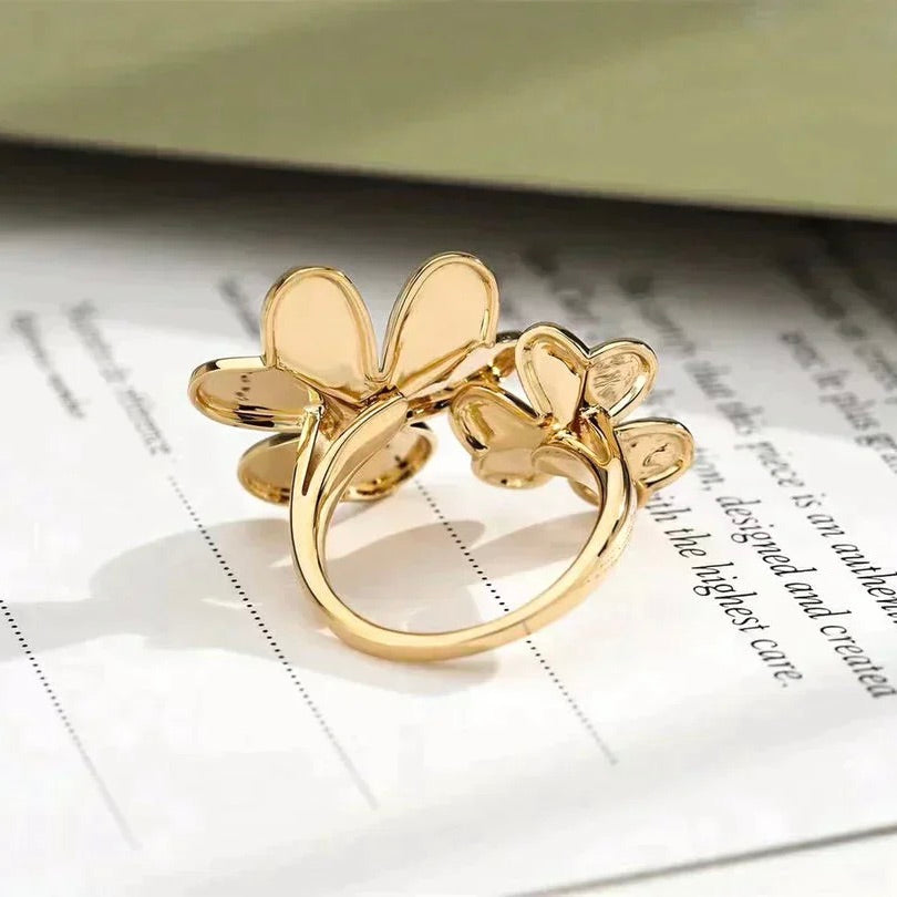 ¡®Moco¡¯CLOVER COMOS GOLD DIAMOND RING