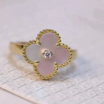 ¡®Moco¡¯CLOVER PINK MOP RING GOLD DIAMOND