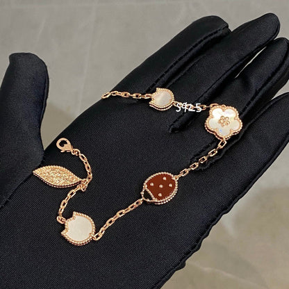 ¡®Moco¡¯LUCKY SPRING 5 MOTIF BRACELET