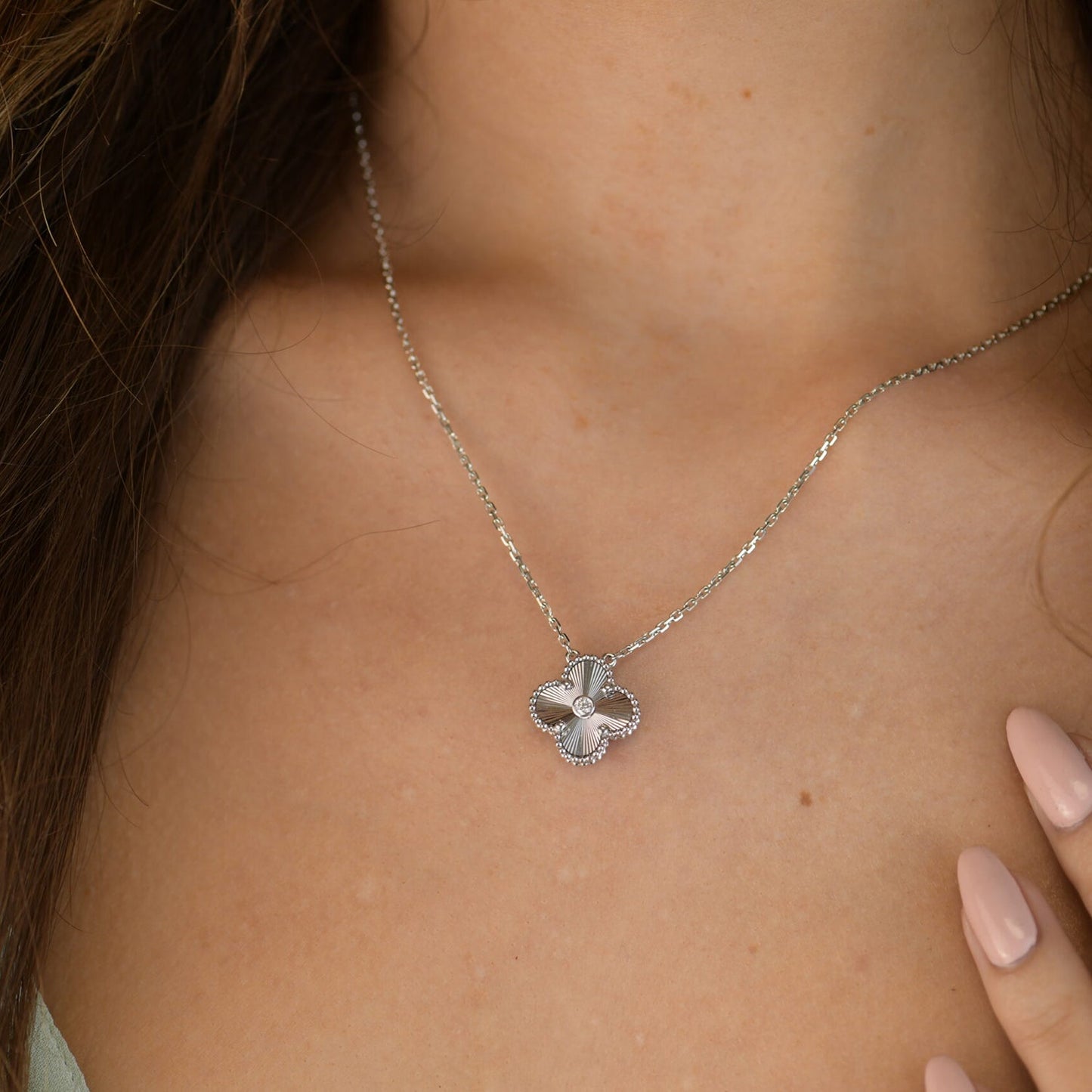 ¡®Moco¡¯CLOVER  15MM DIAMOND LASER NECKLACE SILVER