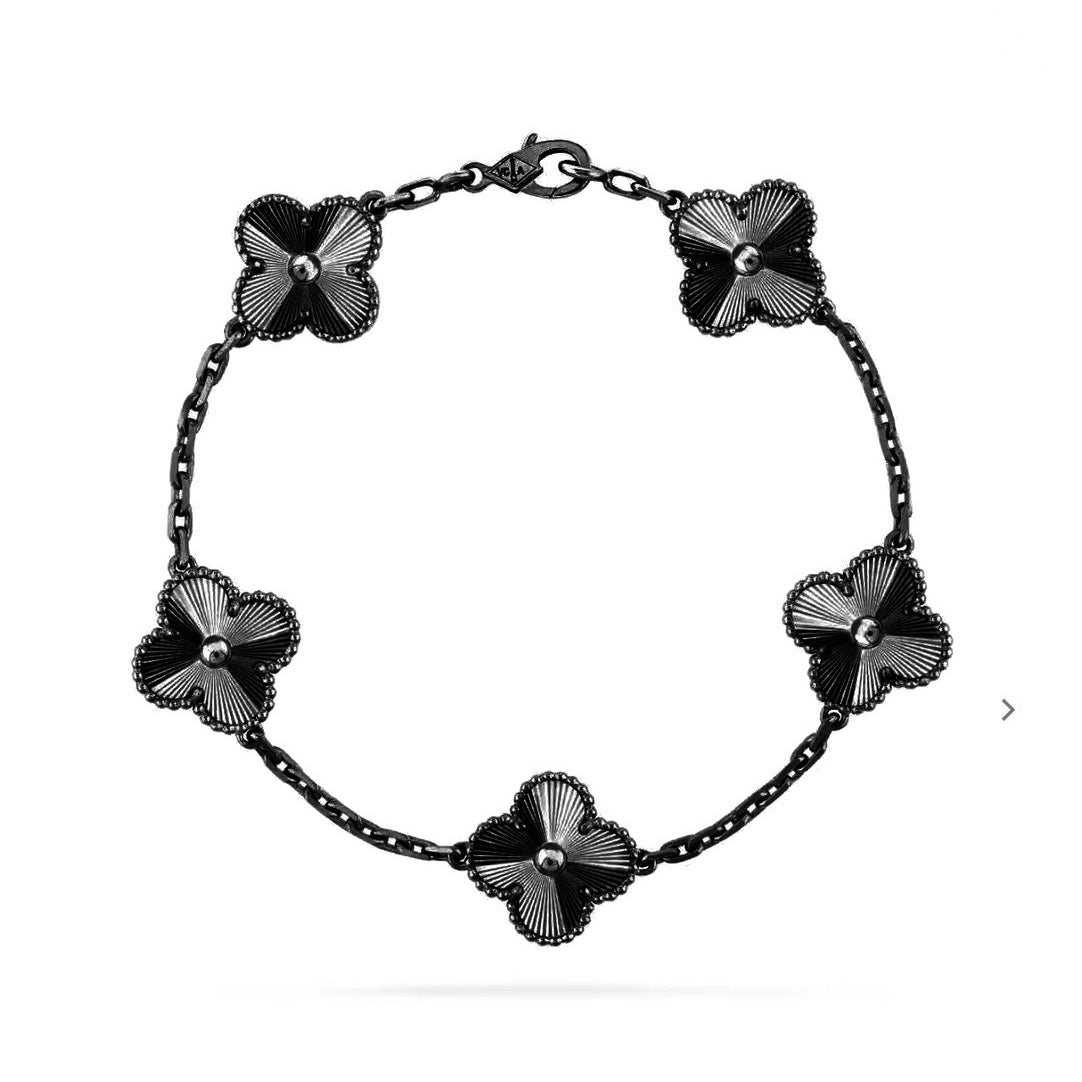 [Moco]New CLOVER 5 MOTIF BLACK BRACELET