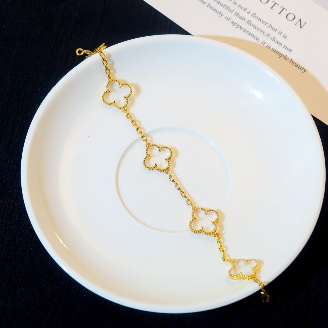 [Moco]New CLOVER 5 MOTIF ROCK CRYSTAL BRACELET