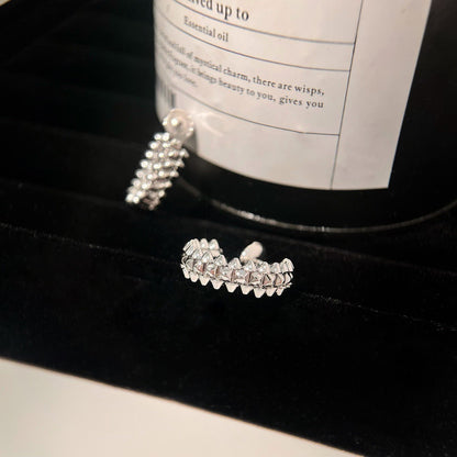 ¡®Moco¡¯CLASH SMALL HOOP EARRINGS