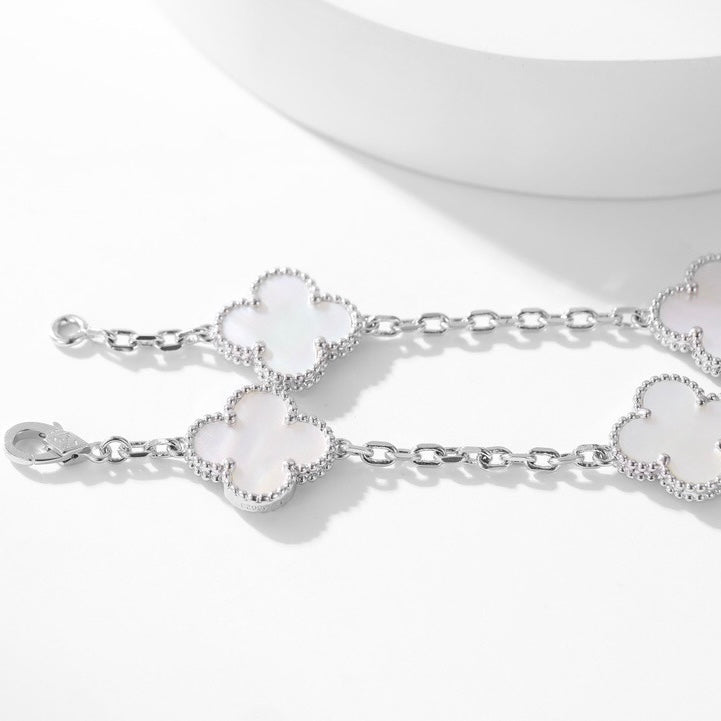 ¡®Moco¡¯CLOVER 10 MOTIFS WHITE MOTHER OF PEARL NECKLACE