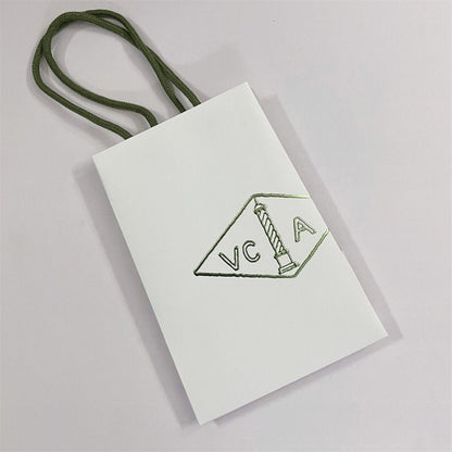 ¡®Moco¡¯VA CLOVER BRACELET NECKLACE RING BOX GIFT BAG