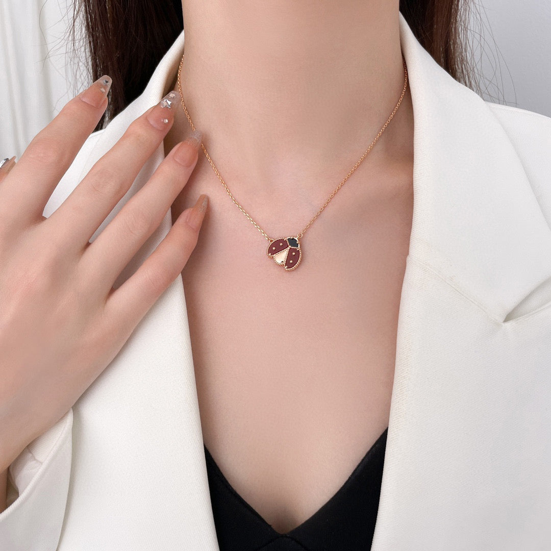 ¡®Moco¡¯LUCKY  CARNELIANS LADYBUG NECKLACE