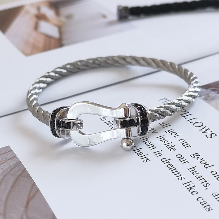 ¡®Moco¡¯FORCE LARGE HORSESHOE BLACK DIAMOND BRACELET SILVER