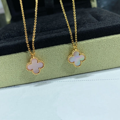 ¡®Moco¡¯CLOVER 15MM PINK MOTHER-OF-PEARL SINGLE FLOWER NECKLACE