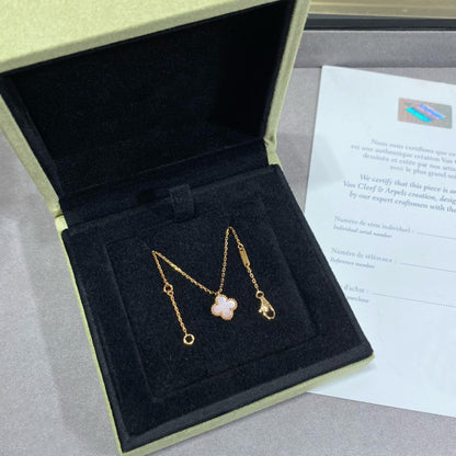 ¡®Moco¡¯CLOVER 15MM PINK MOTHER-OF-PEARL SINGLE FLOWER NECKLACE