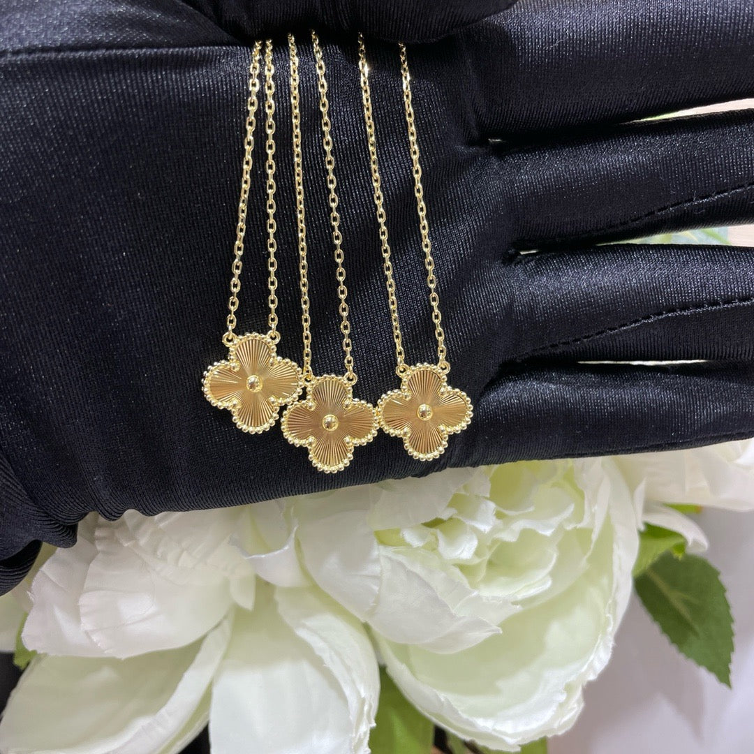 ¡®Moco¡¯CLOVER 15MM LASER NECKLACE