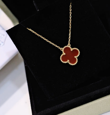 ¡®Moco¡¯CLOVER 15MM CARNELIAN SINGLE FLOWER NECKLACE