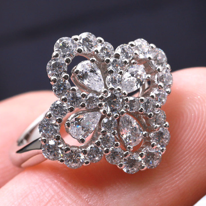 ¡®Moco¡¯LOOP RING FULL MOTIF DIAMOND 16MM SILVE