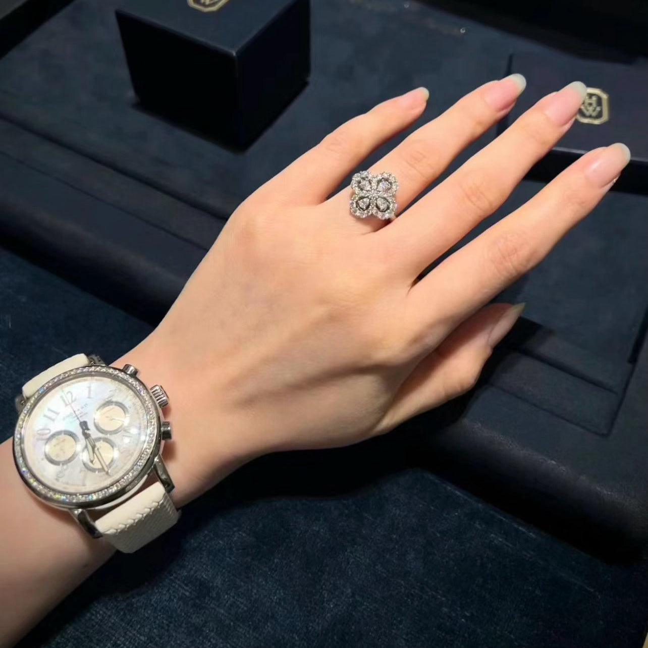 ¡®Moco¡¯LOOP RING FULL MOTIF DIAMOND 16MM SILVE