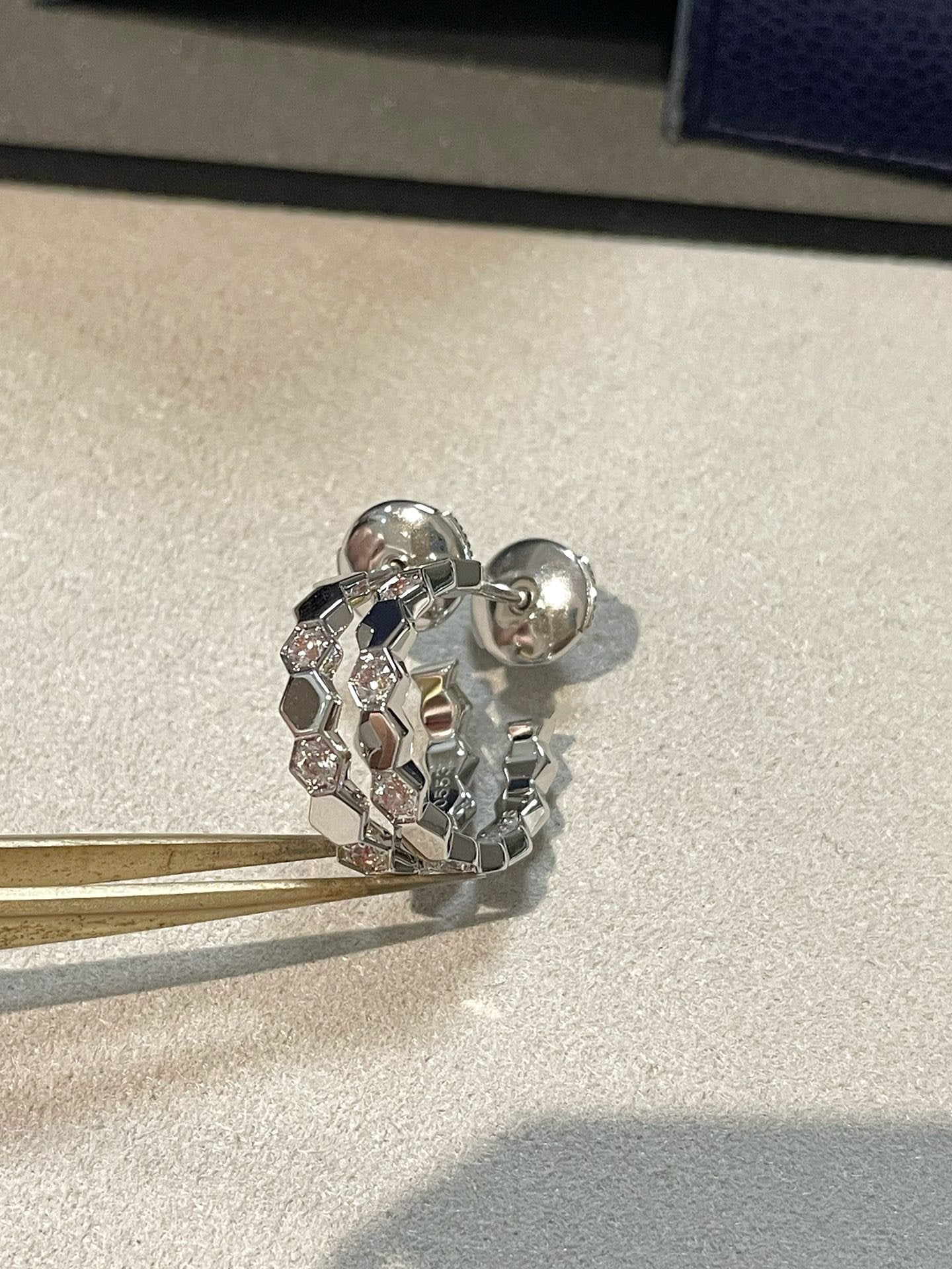 ¡®Moco¡¯BEE LOVE Earrings Silver