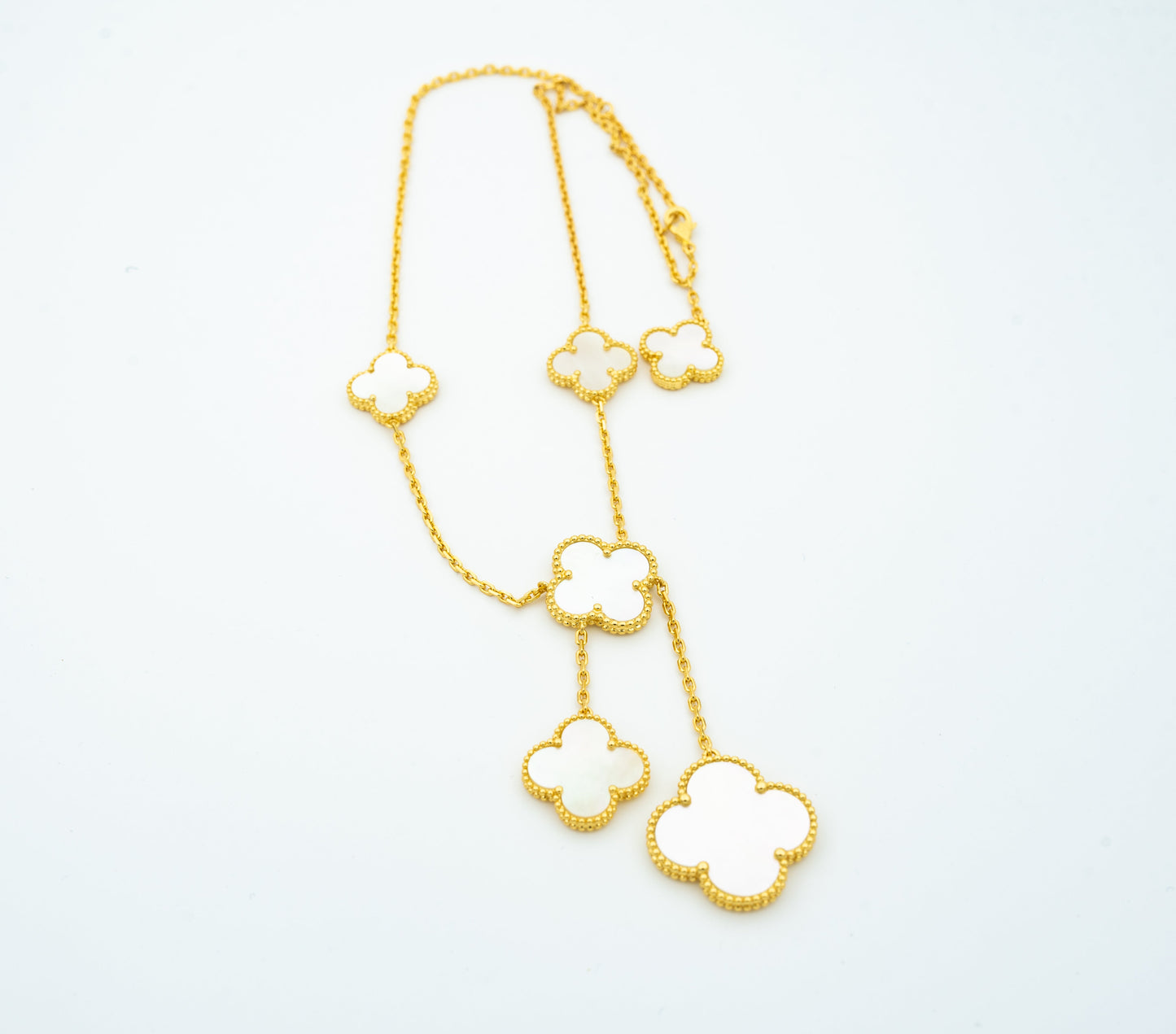 ¡®Moco¡¯CLOVER MOTHER OF PEARL NECKLACE 6 MOTIF