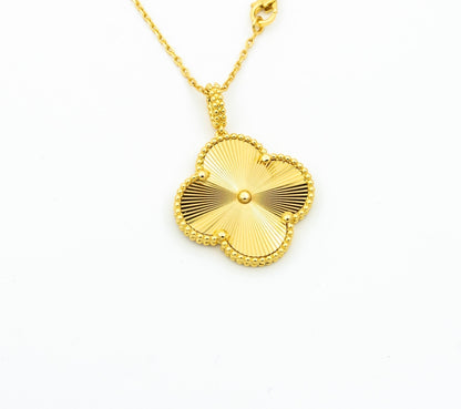 ¡®Moco¡¯CLOVER 25MM PEDANT NECKLACE GOLD