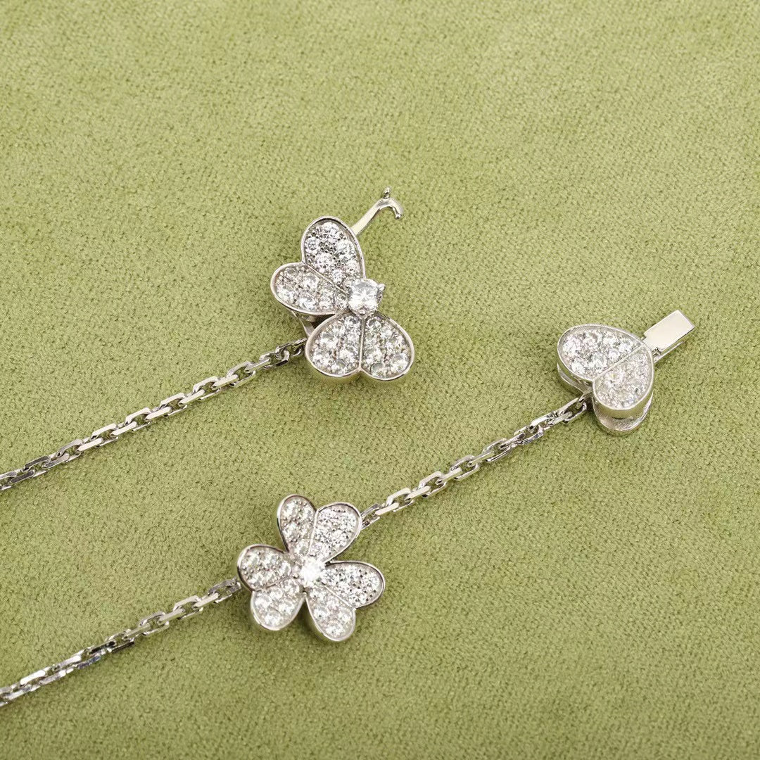 ¡®Moco¡¯FRIVOLE SILVER 9 FLOWERS NECKLACE