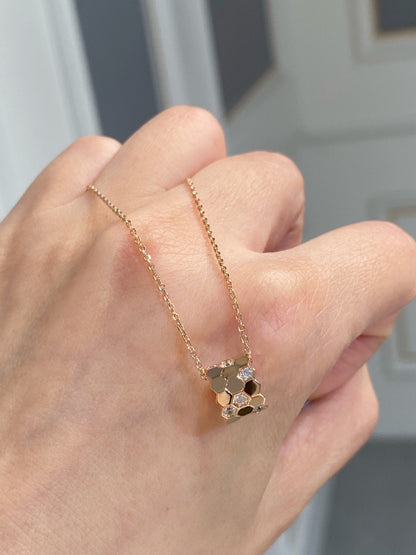 ¡®Moco¡¯BEE LOVE DIAMOND NECKLACE