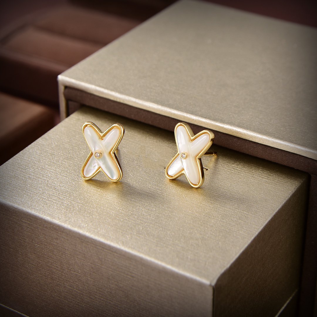 ¡®Moco¡¯JEUX DE WHITE MOP GOLD DIAMOND EARRINGS