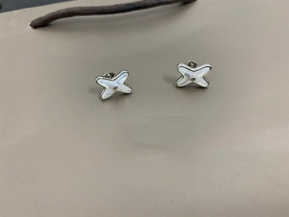 ¡®Moco¡¯JEUX DE WHITE MOP SILVER DIAMOND EARRINGS