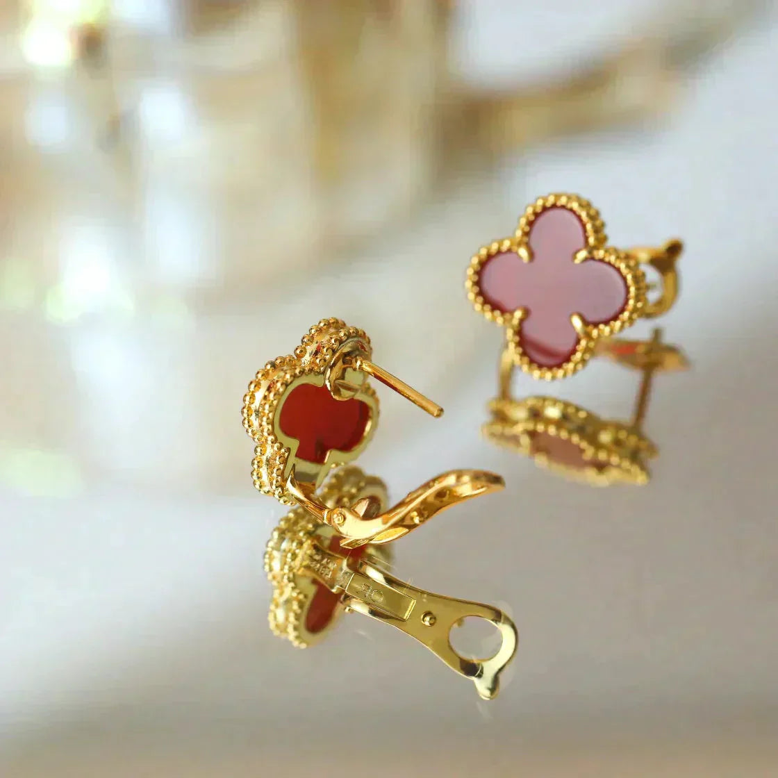 ¡®Moco¡¯CLOVER MEDIUM 1 MOTIFS CARNELIAN  EARRINGS
