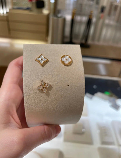 ¡®Moco¡¯STAR BLOSSOM STUD EARRINGS PINK GOLD DIAMONDS