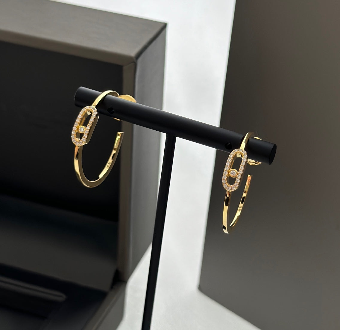 [ Moco ]CREOLES MOVE UNO PM DIAMOND EARRINGS