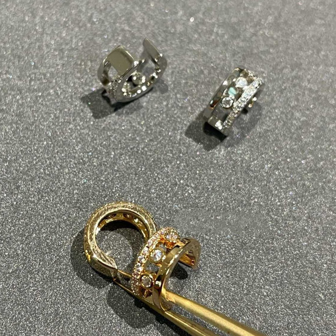 [ Moco ]MOVE ROMANE EARRINGS DIAMOND