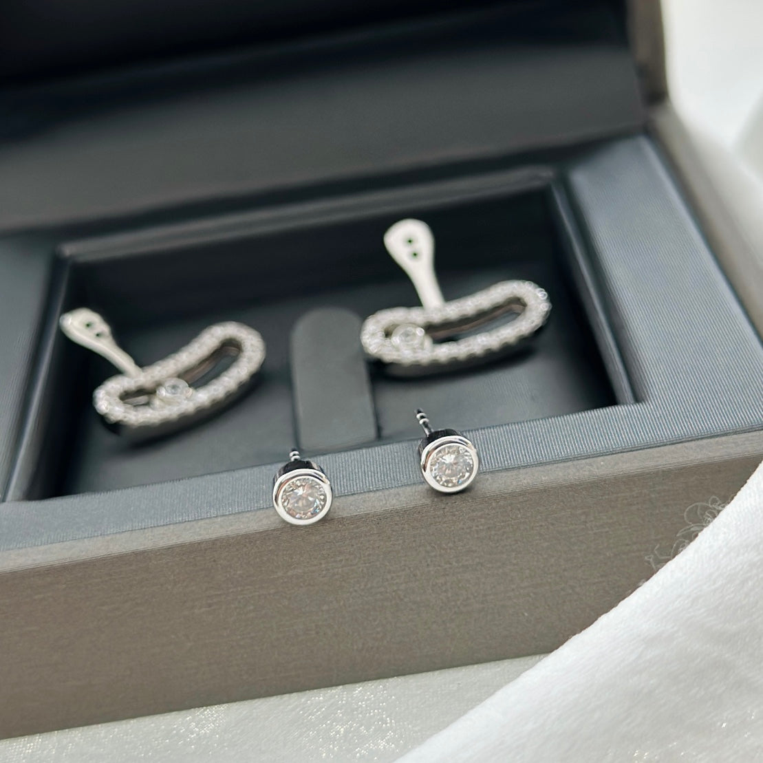 [ Moco ]MOVE UNO SILVER DIAMOND EARRINGS