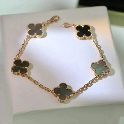 [Moco]New CLOVER 5 MOTIF GRAY MOP BRACELET COLLECTION