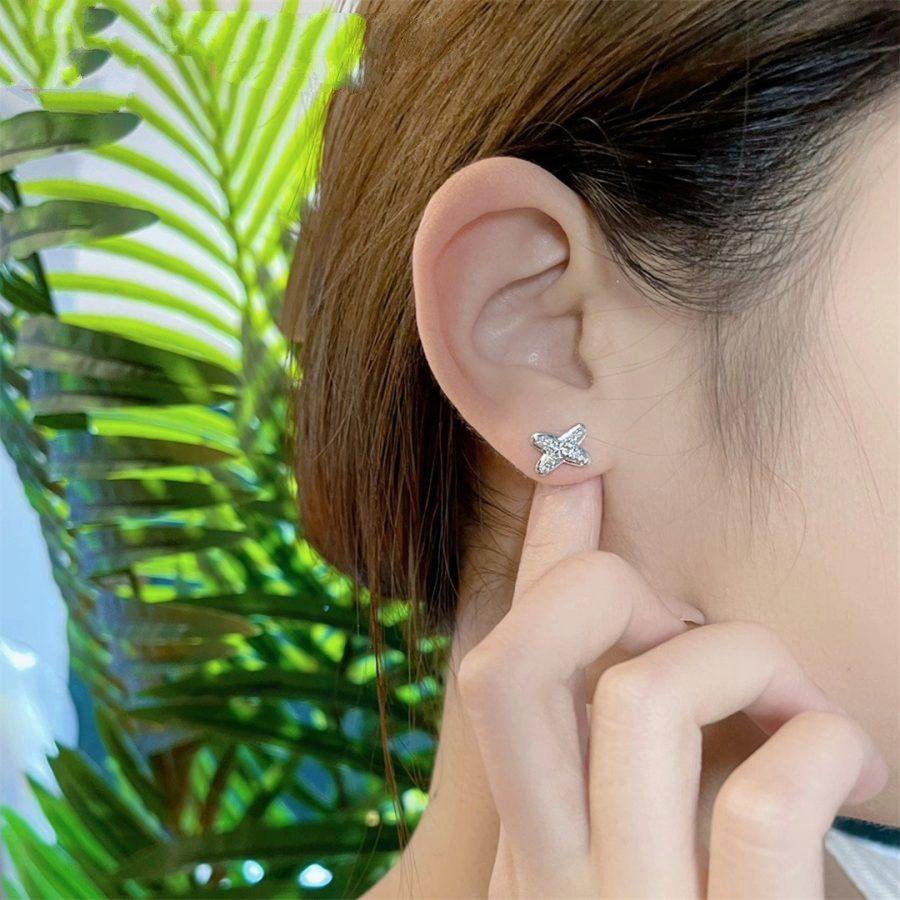 ¡®Moco¡¯JEUX DE SILVER DIAMOND EARRINGS