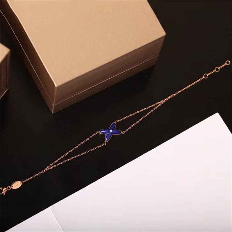 ¡®Moco¡¯Hollow Design Four-Leaf Clover Flower Shape Ring